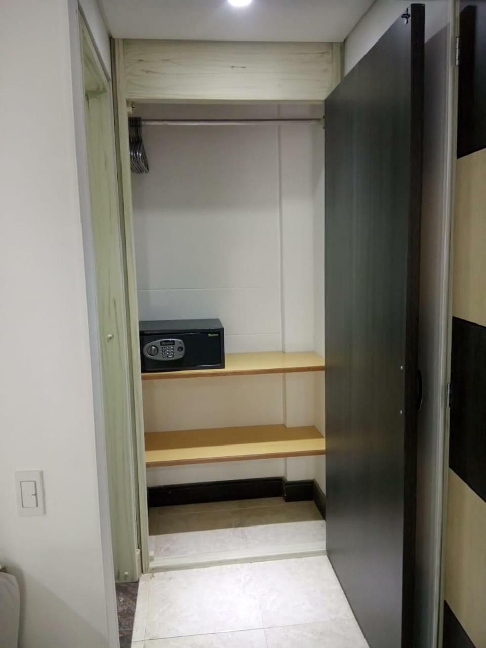 Hotel Parque 70 麦德林 外观 照片